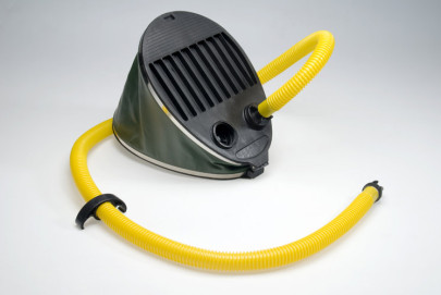 Člun M-Boat 230 lamelová podlaha