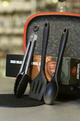 Sada silikonového nádobí s podložkou Eazi Utensil Set