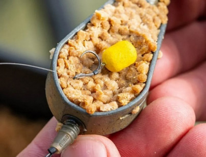 Nástraha Fluoro Dumbell Wafters 12x15mm Yellow