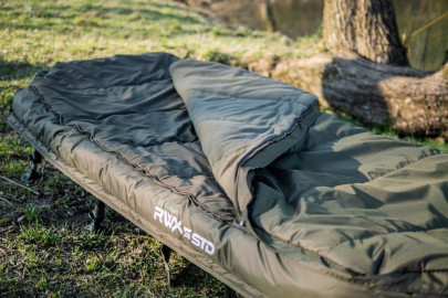 Lehátko Se Spacákem Bedchair Sleeping Bag System RWX STD