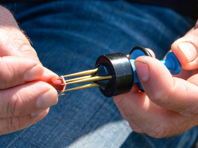 Roztahovač gumiček Bait Bands Tool