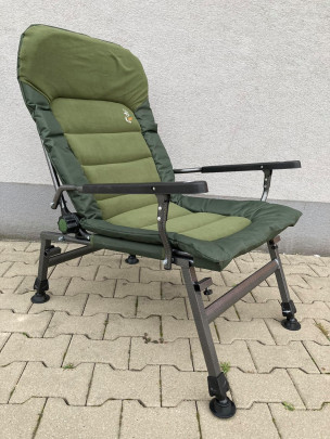 Křeslo FK6 Carp