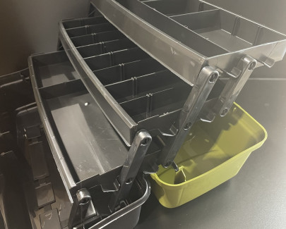 Kufřík 3 patrový 8517